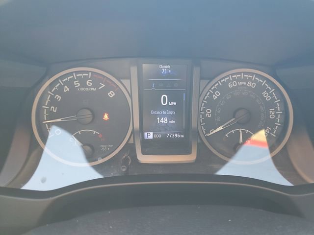 Used 2020 Toyota Tacoma TRD Off-Road w/ Technology Package AWD/4WD image 20