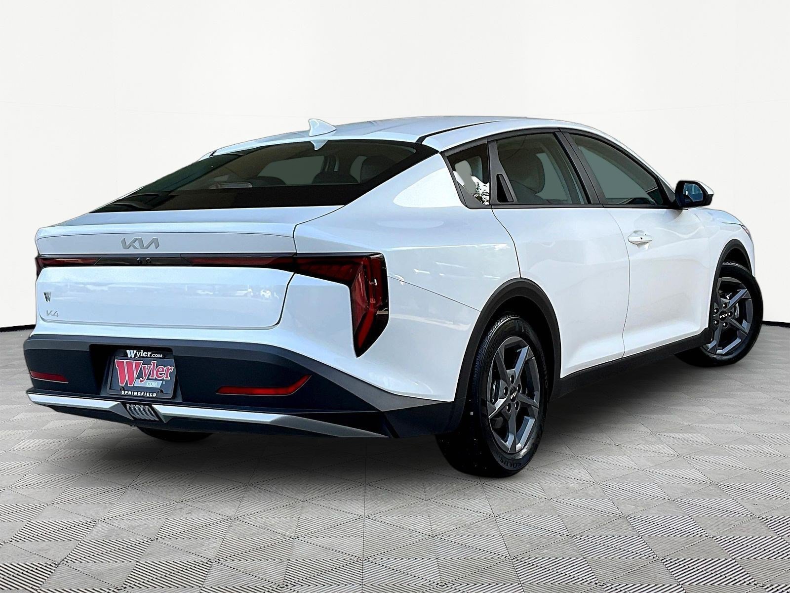 Used 2025 Kia K4 FWD image 6
