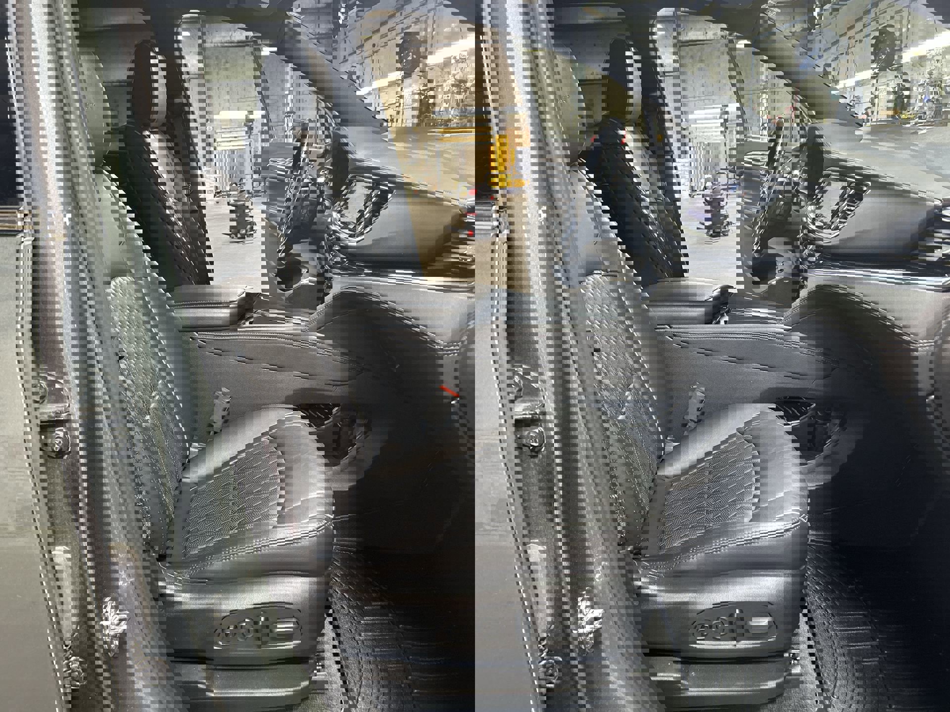 Certified 2024 Buick Enclave Avenir w/ Avenir Technology Package image 30