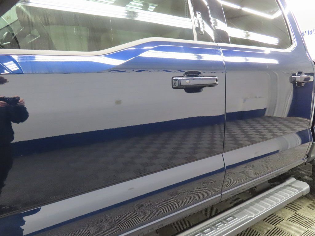 Used 2024 Ford F250 Lariat w/ Black Appearance Package AWD/4WD image 41