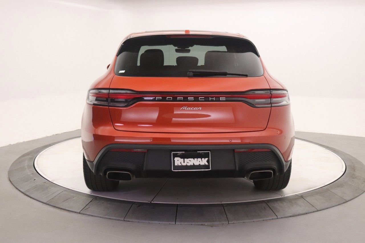 Used 2023 Porsche Macan Turbo image 6