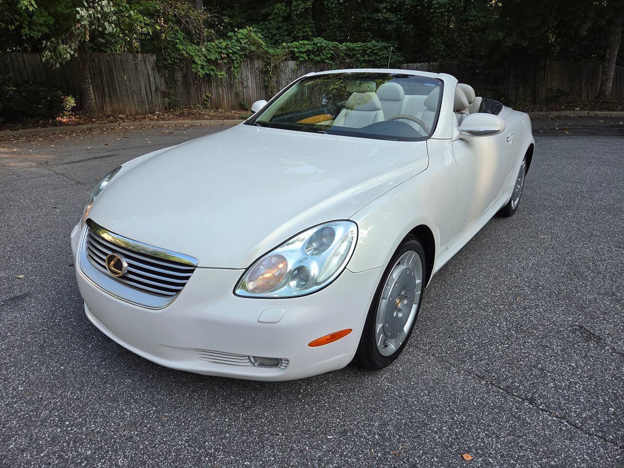 Used 2002 Lexus SC 430 Convertible RWD image 1