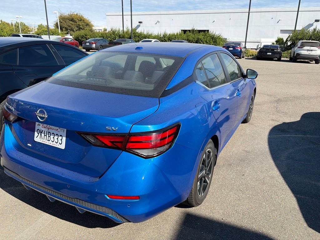 Used 2024 Nissan Sentra SV FWD image 6