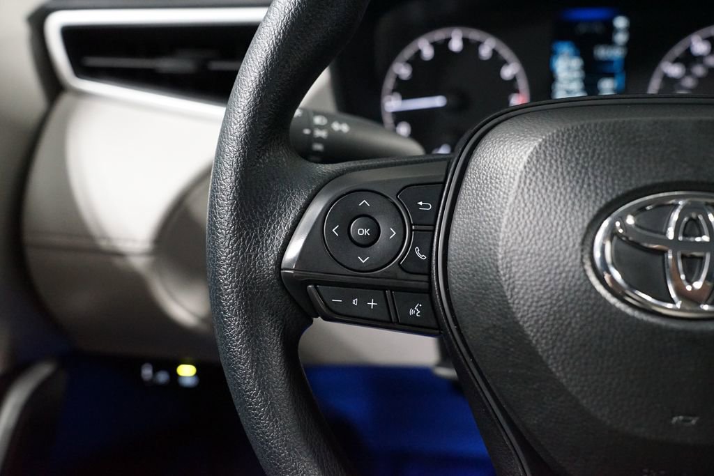 Certified 2024 Toyota Corolla Cross L image 14