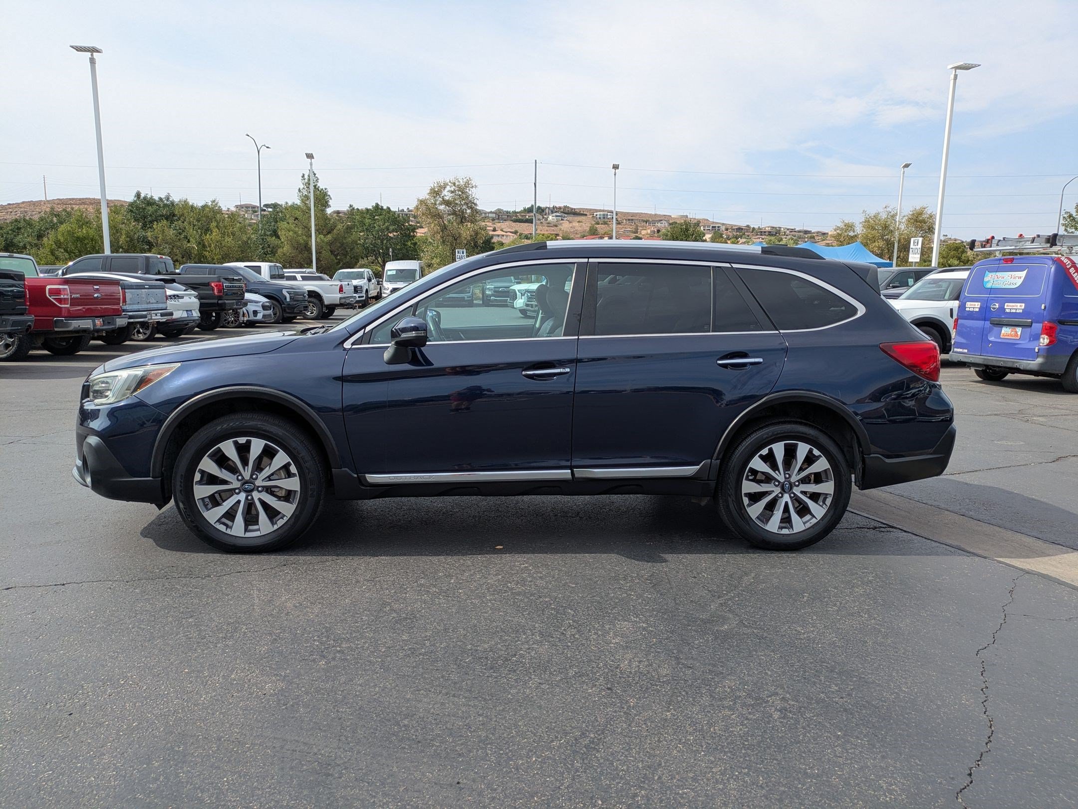 Used 2018 Subaru Outback 2.5i Touring AWD/4WD image 7