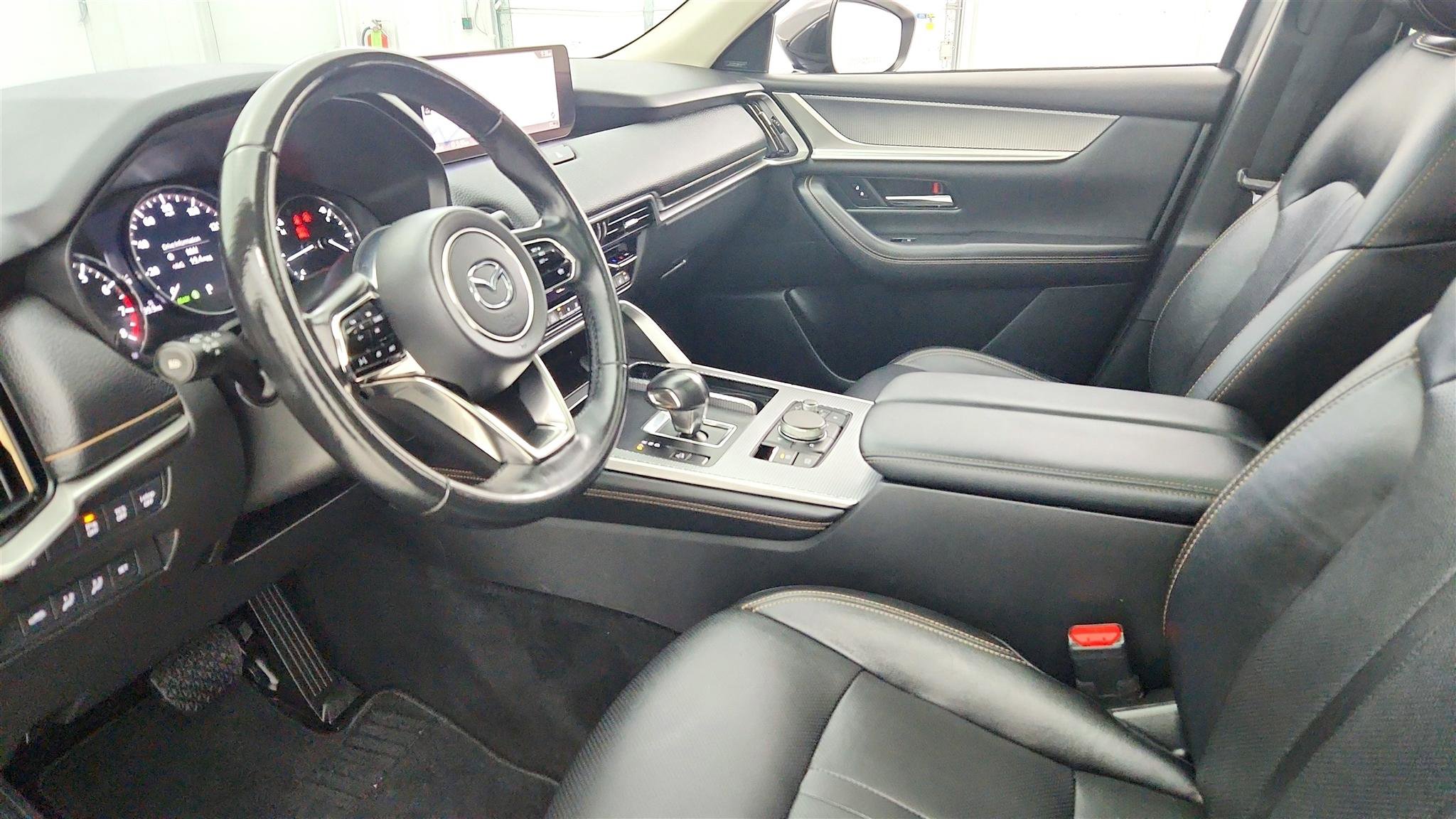 Used 2024 MAZDA CX-90 3.3 Turbo w/ Premium Package image 25