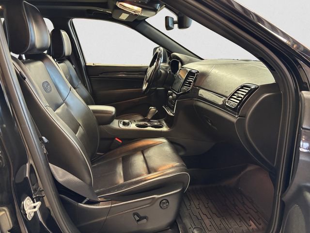 Used 2020 Jeep Grand Cherokee Overland image 16