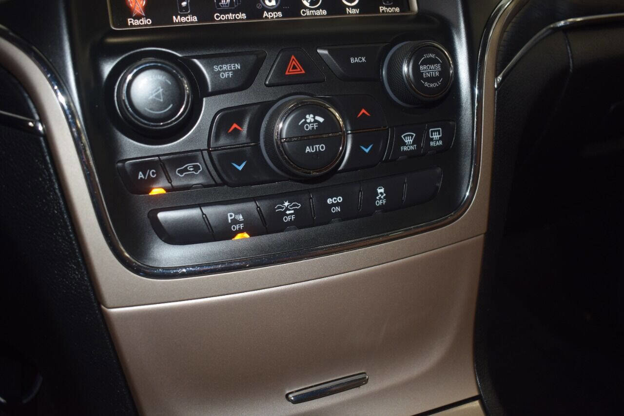 Used 2015 Jeep Grand Cherokee Summit w/ Platinum Series Group image 44