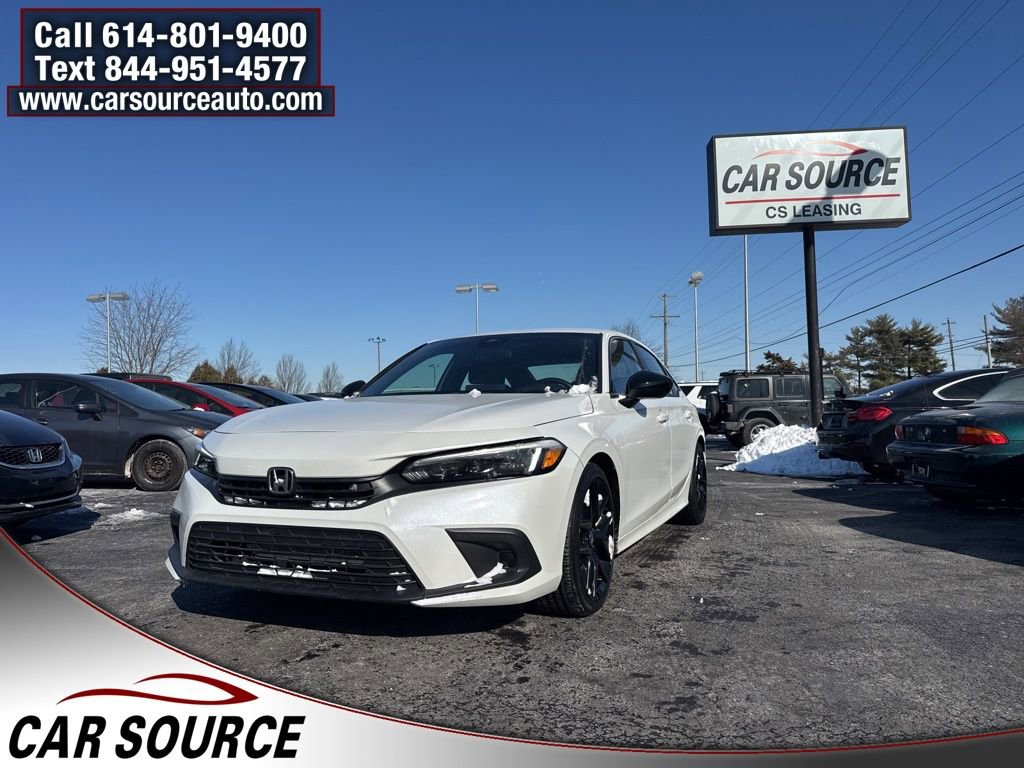 Used 2023 Honda Civic Sport image 1