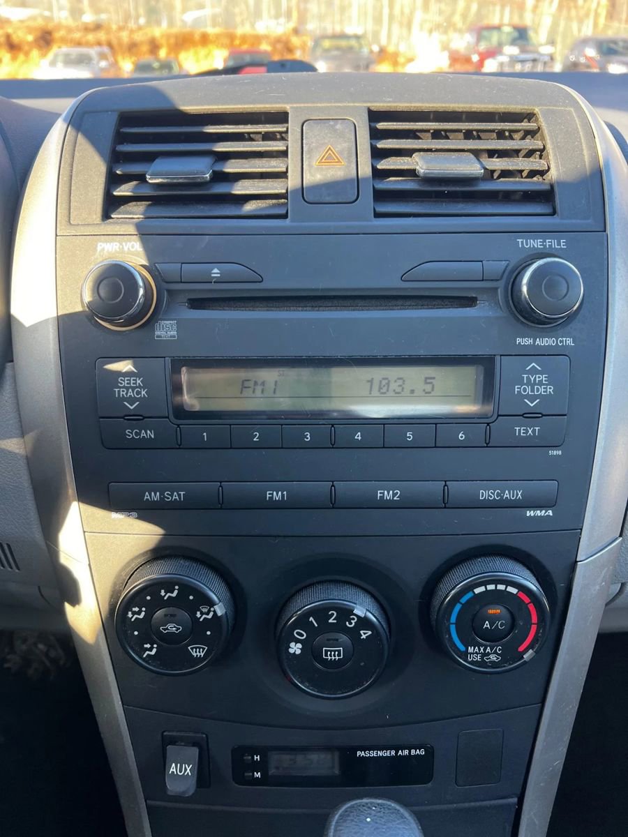 Used 2010 Toyota Corolla LE image 15