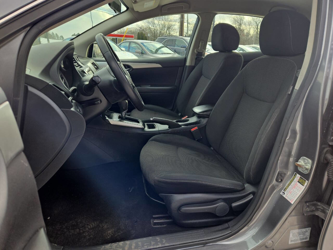 Used 2019 Nissan Sentra S image 15