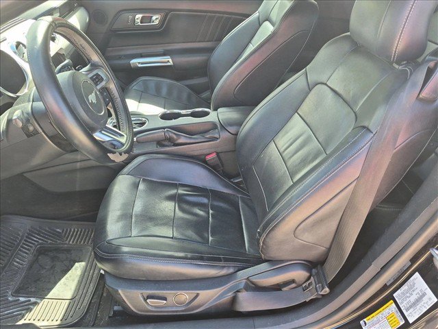 Used 2016 Ford Mustang Premium RWD image 13