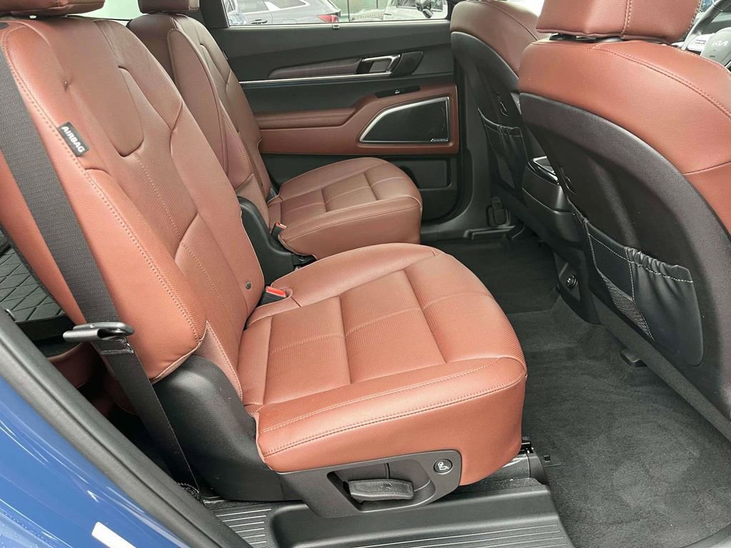 Used 2024 Kia Telluride SX image 10