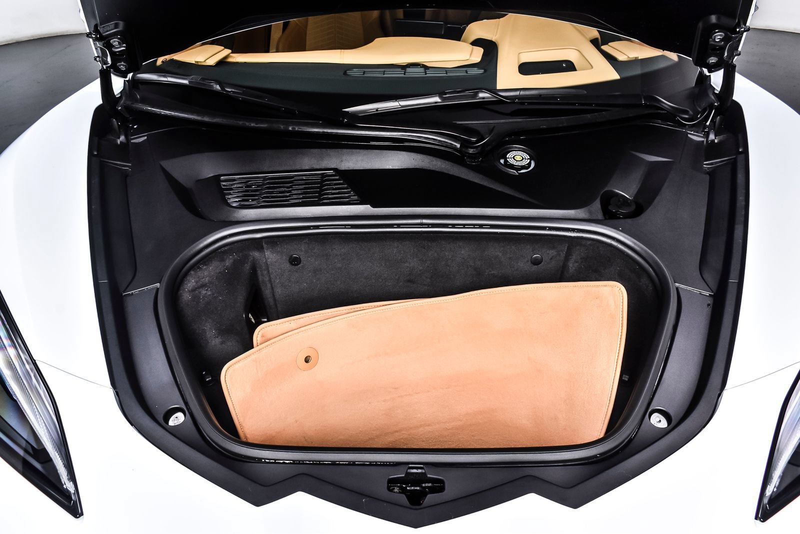 Used 2023 Chevrolet Corvette Stingray Premium Cpe w/ Z51 Performance Package RWD image 11