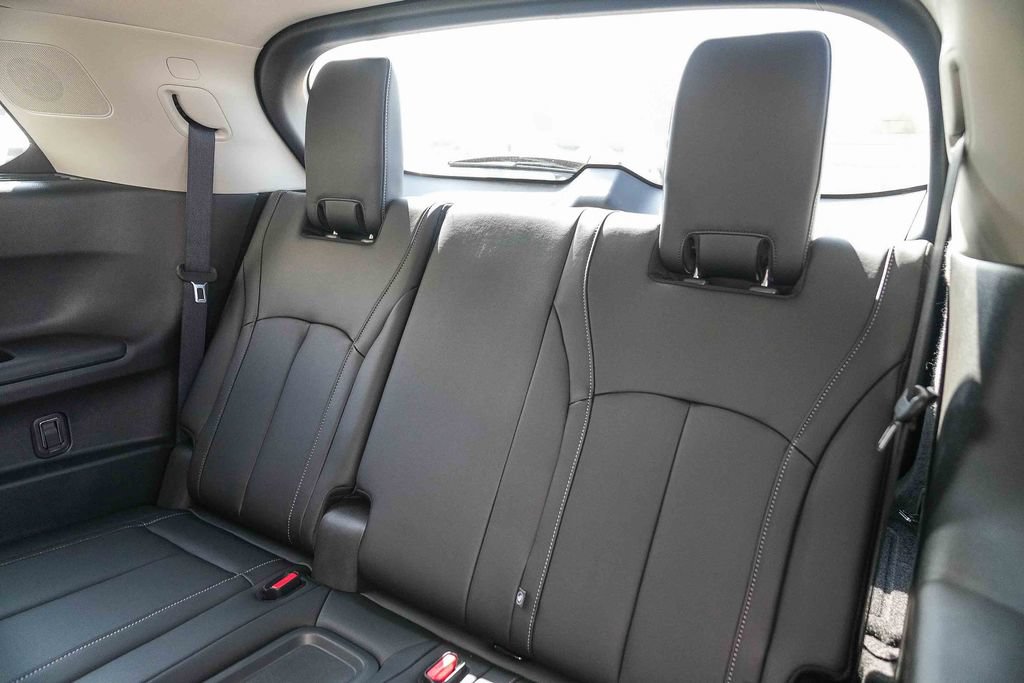 Certified 2026 INFINITI QX60 Pure w/ Cargo Package FWD image 22