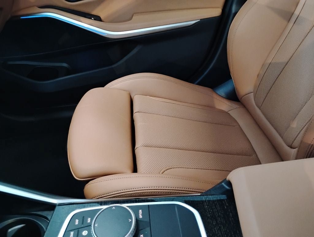 Used 2022 BMW 330e xDrive w/ Driving Assistance Package AWD/4WD image 21