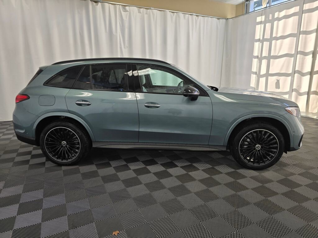 New 2026 Mercedes-Benz GLC 350e 4MATIC image 7
