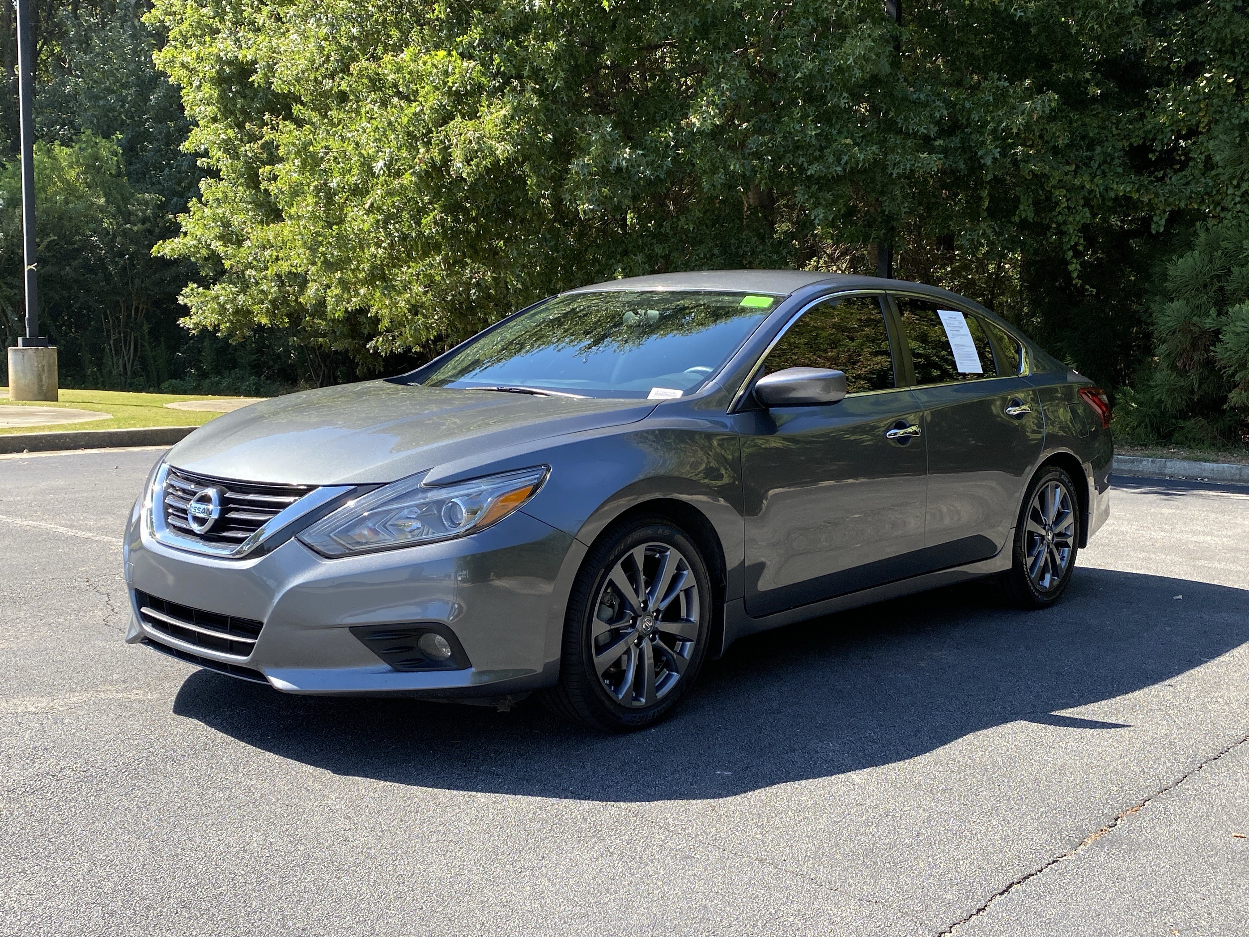 Used 2018 Nissan Altima 2.5 SR w/ SR Special Edition FWD image 5