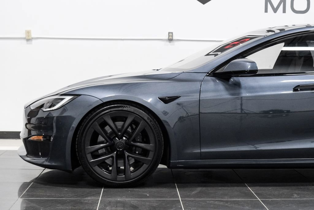 Used 2023 Tesla Model S image 18