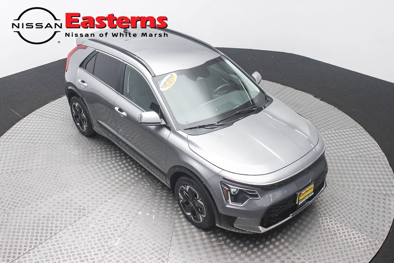 Used 2024 Kia Niro Wind w/ Wind Preserve Package FWD image 3