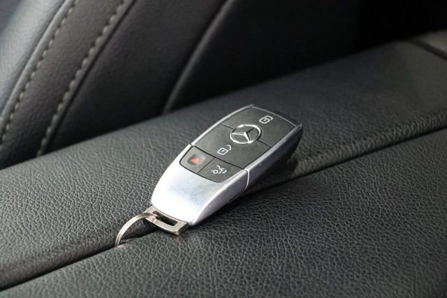 Used 2024 Mercedes-Benz GLE 450e 4MATIC image 38