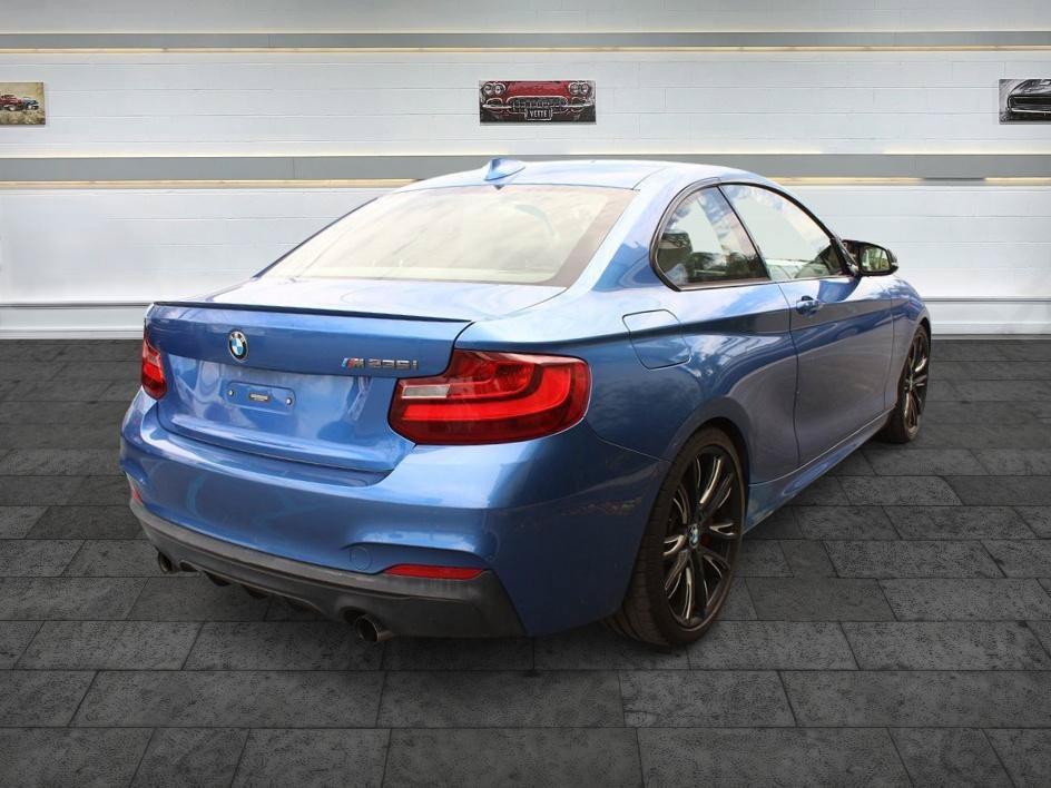Used 2015 BMW M235i Coupe w/ Premium Package RWD image 6