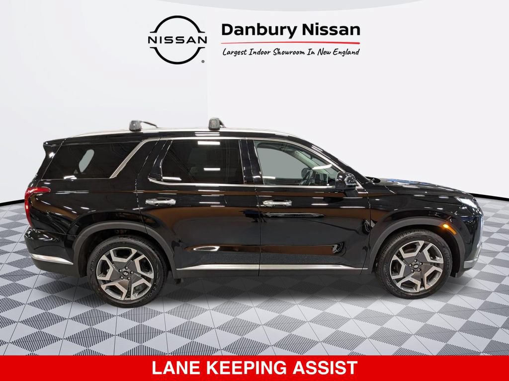 Used 2024 Hyundai Palisade Limited AWD/4WD image 2