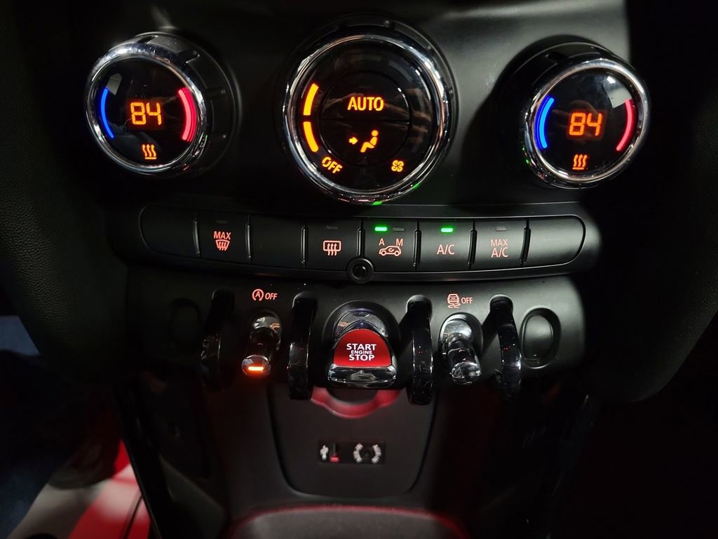 Used 2016 MINI Cooper S image 17