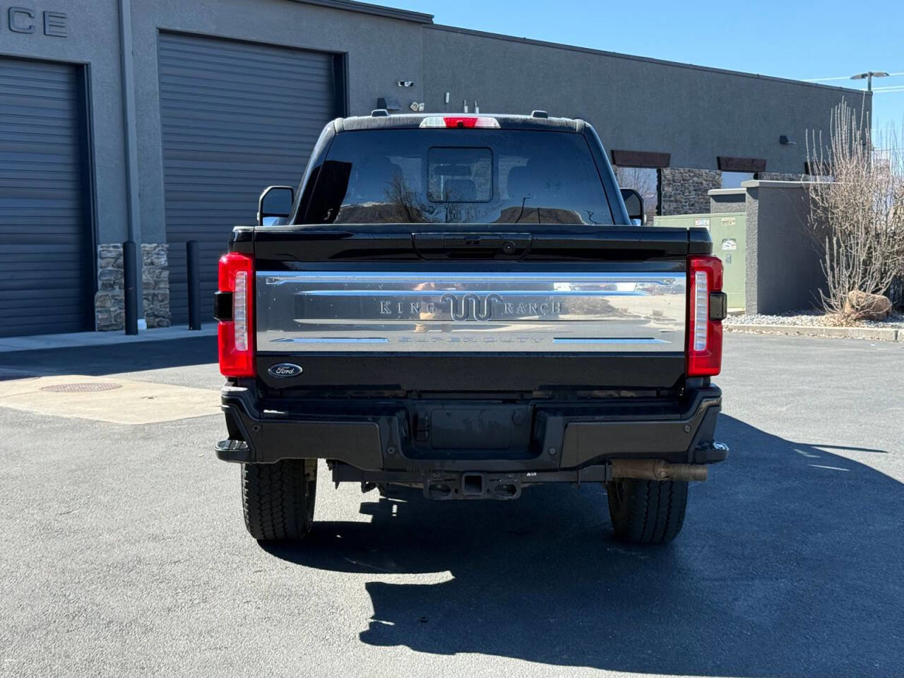 Used 2025 Ford F350 King Ranch image 4