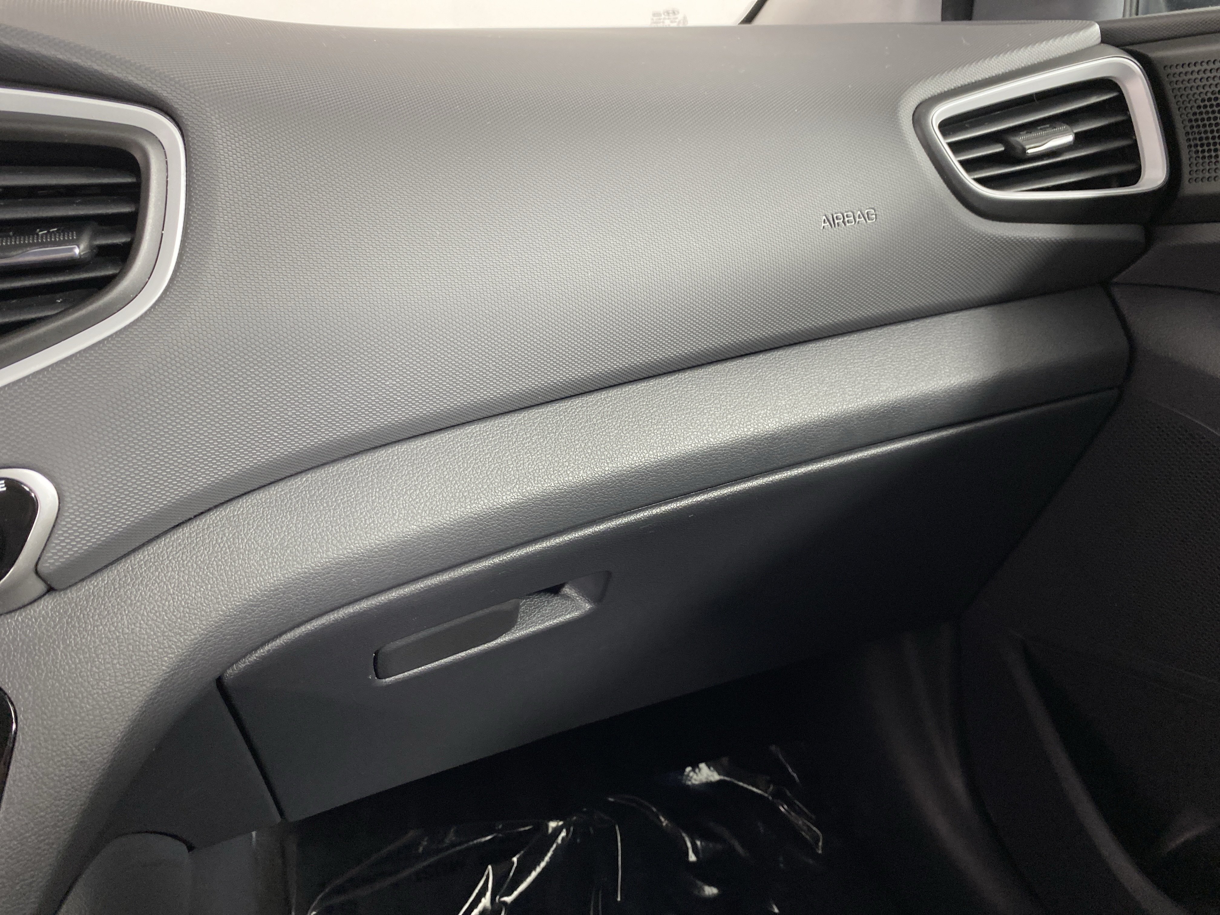 Used 2019 Hyundai Ioniq Blue FWD image 29