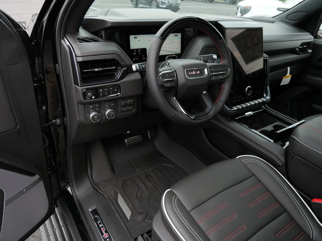 New 2026 GMC Yukon XL AT4 Ultimate AWD/4WD image 7