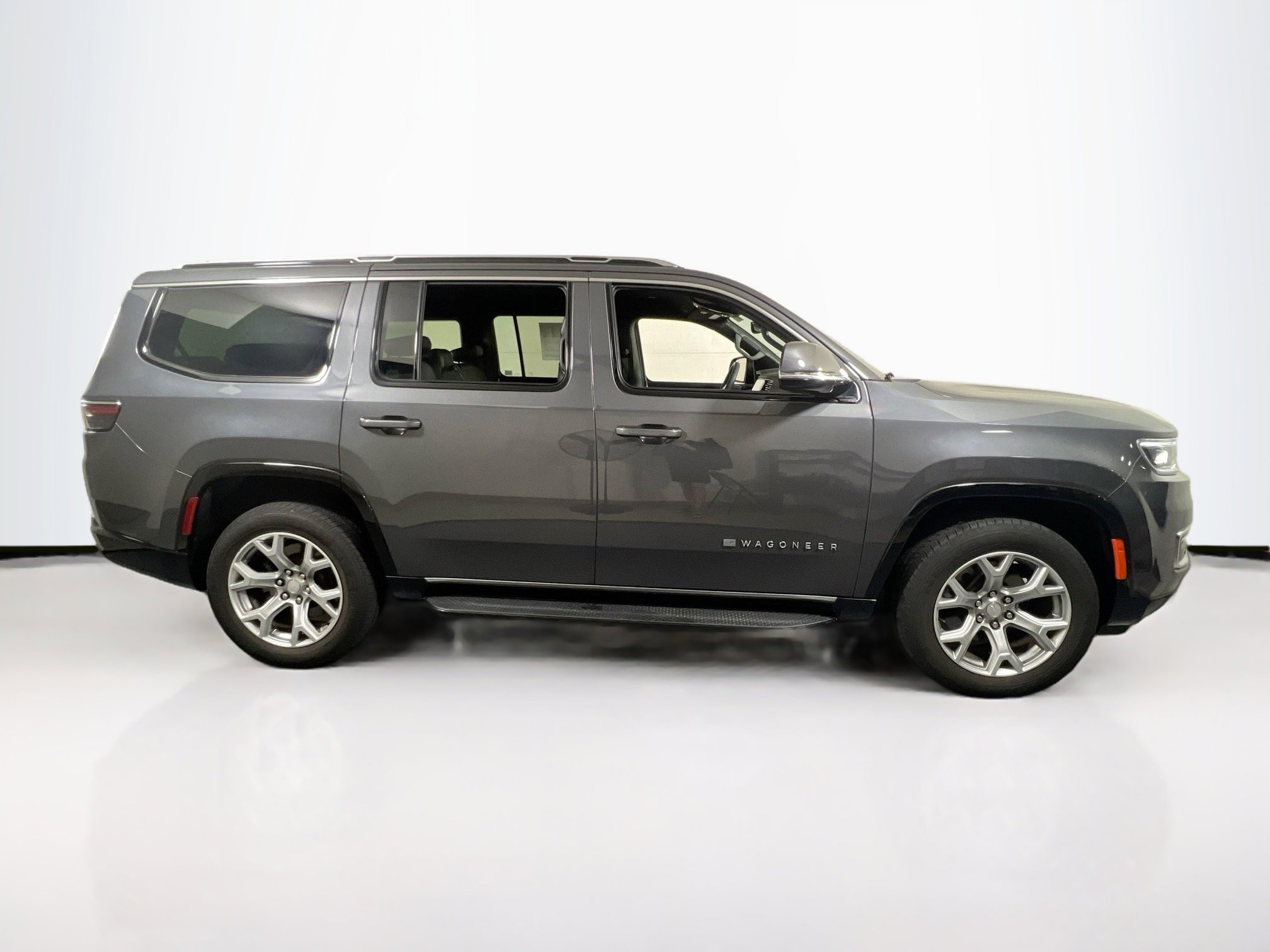 Used 2022 Jeep Wagoneer Series II image 4