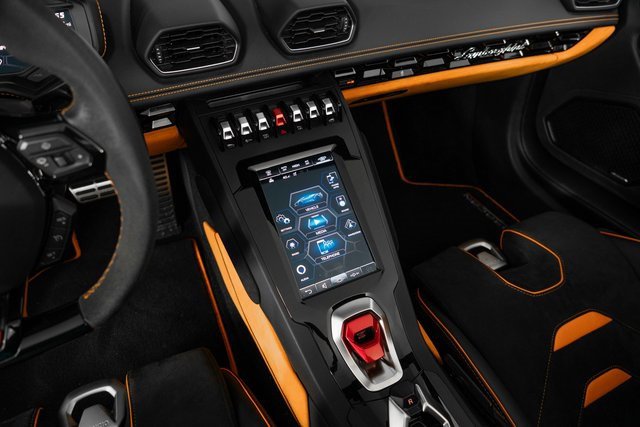 Used 2024 Lamborghini Huracan EVO image 20