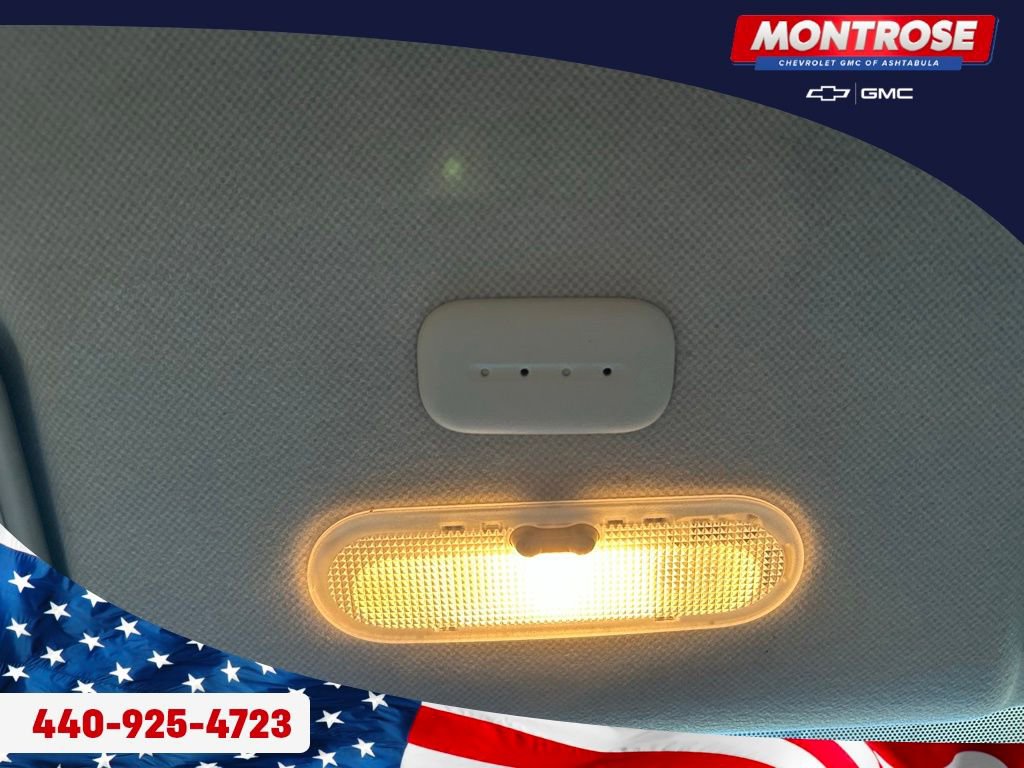 Used 2019 Nissan Versa Note SV image 18