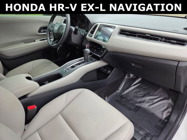 Used 2017 Honda HR-V EX-L image 9