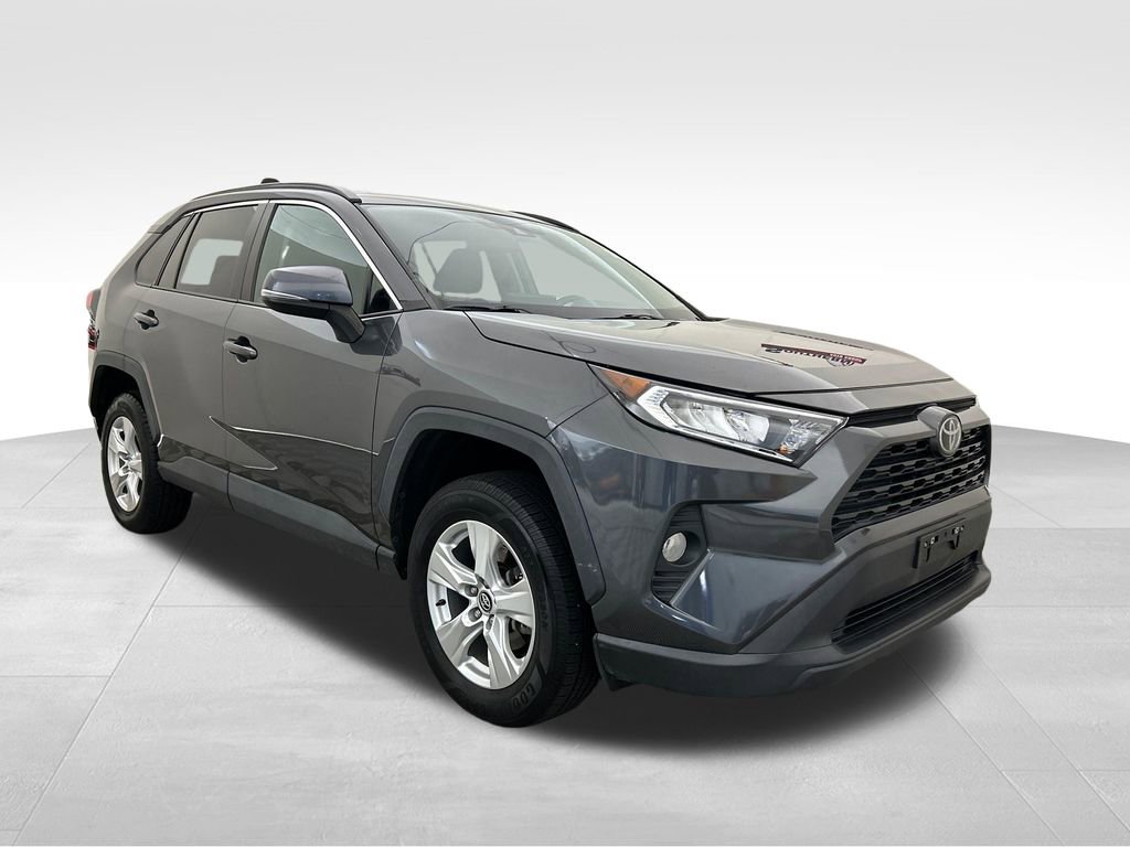 Used 2021 Toyota RAV4 XLE FWD image 7