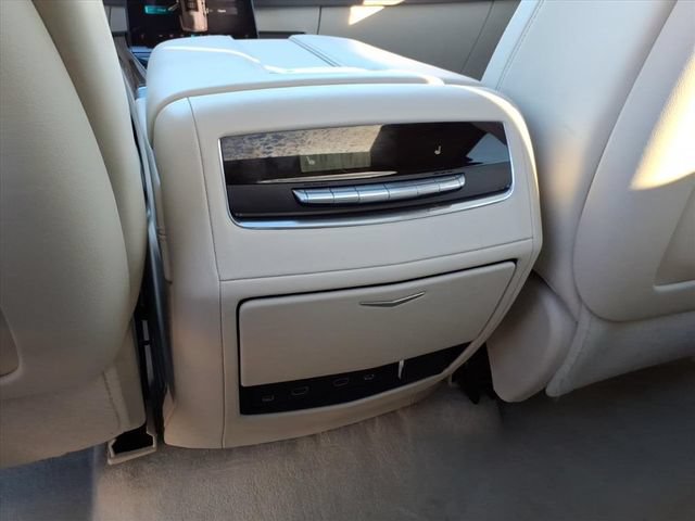 Certified 2025 Cadillac Escalade Sport Platinum AWD/4WD image 16