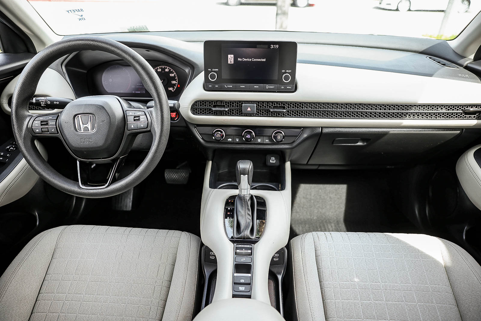 Certified 2024 Honda HR-V LX image 16