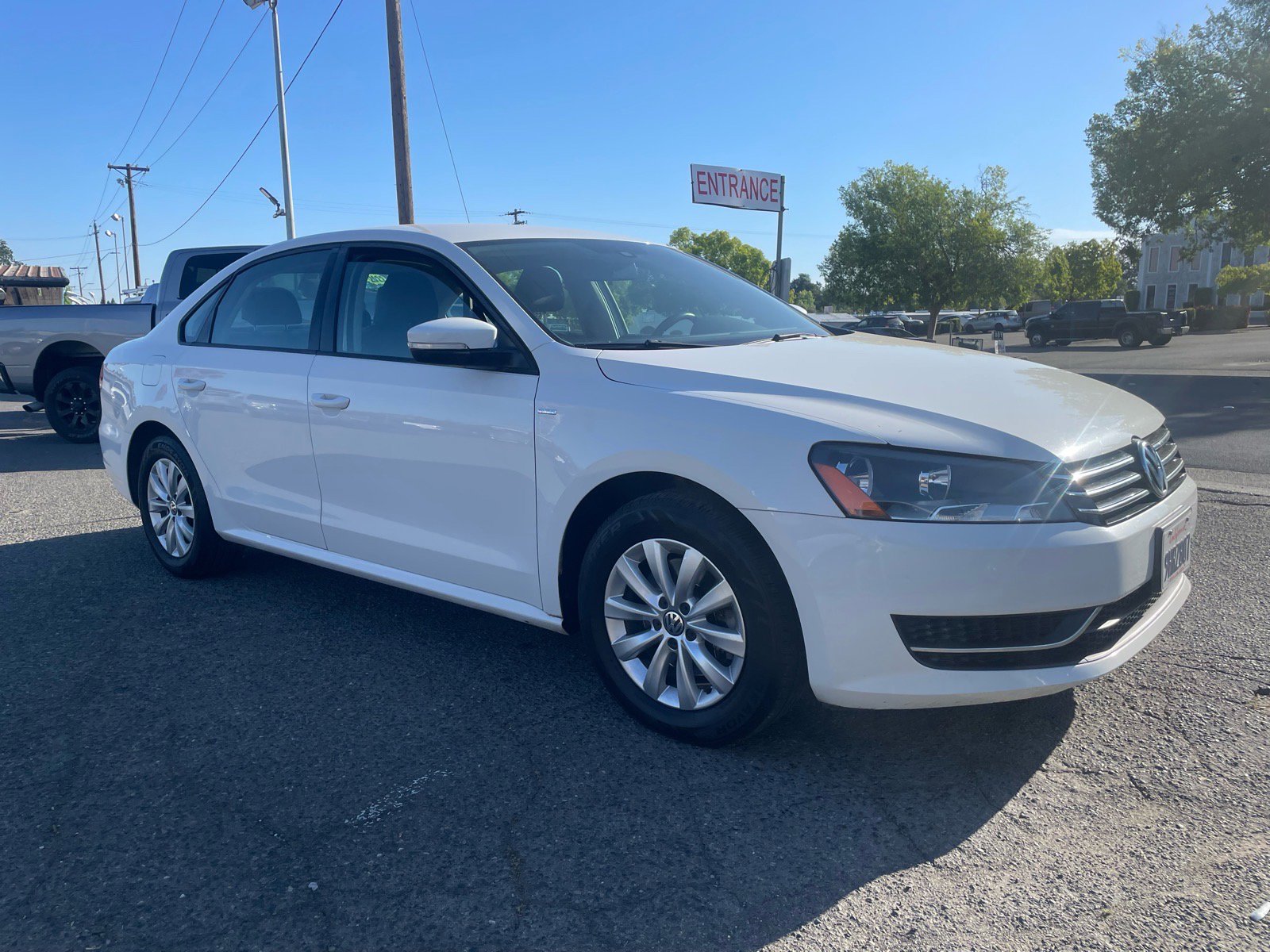 Used 2015 Volkswagen Passat 1.8T Wolfsburg Edition FWD image 9