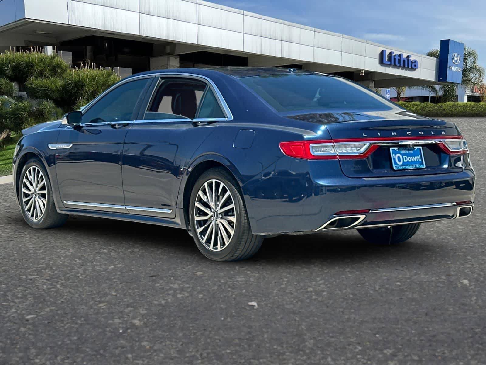 Used 2017 Lincoln Continental Select FWD image 7