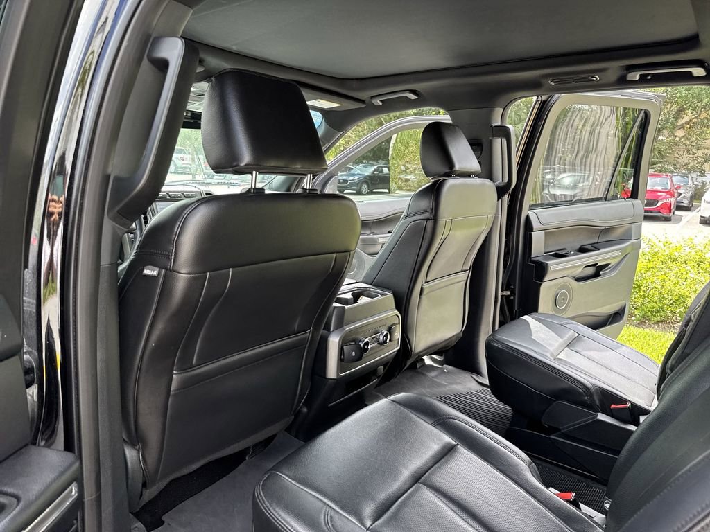 Used 2021 Ford Expedition Max XLT RWD image 34