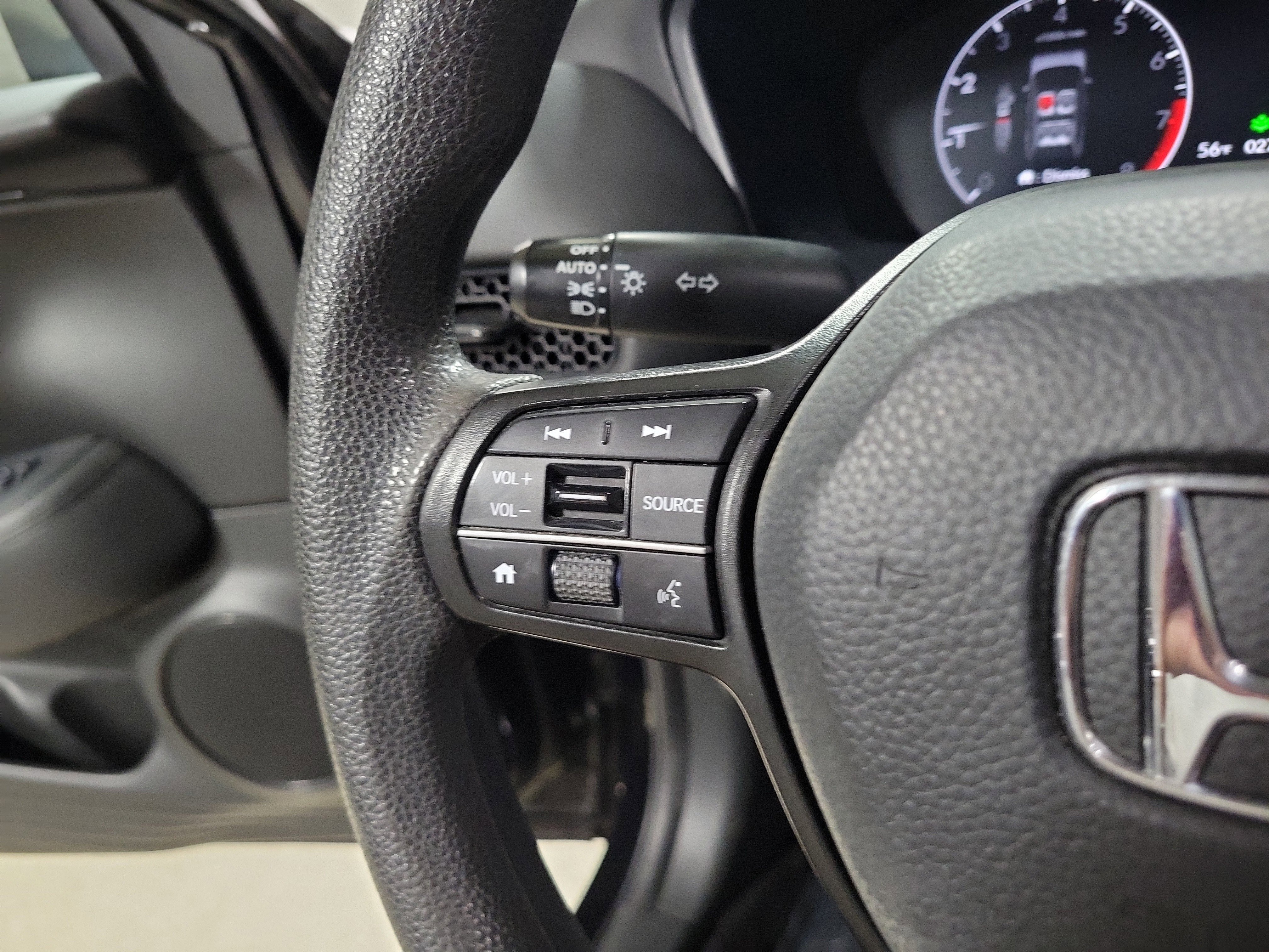 Certified 2023 Honda HR-V LX image 20