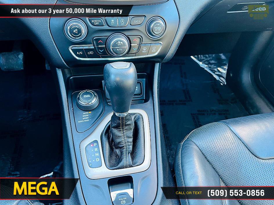 Used 2017 Jeep Cherokee Limited w/ Luxury Group image 27