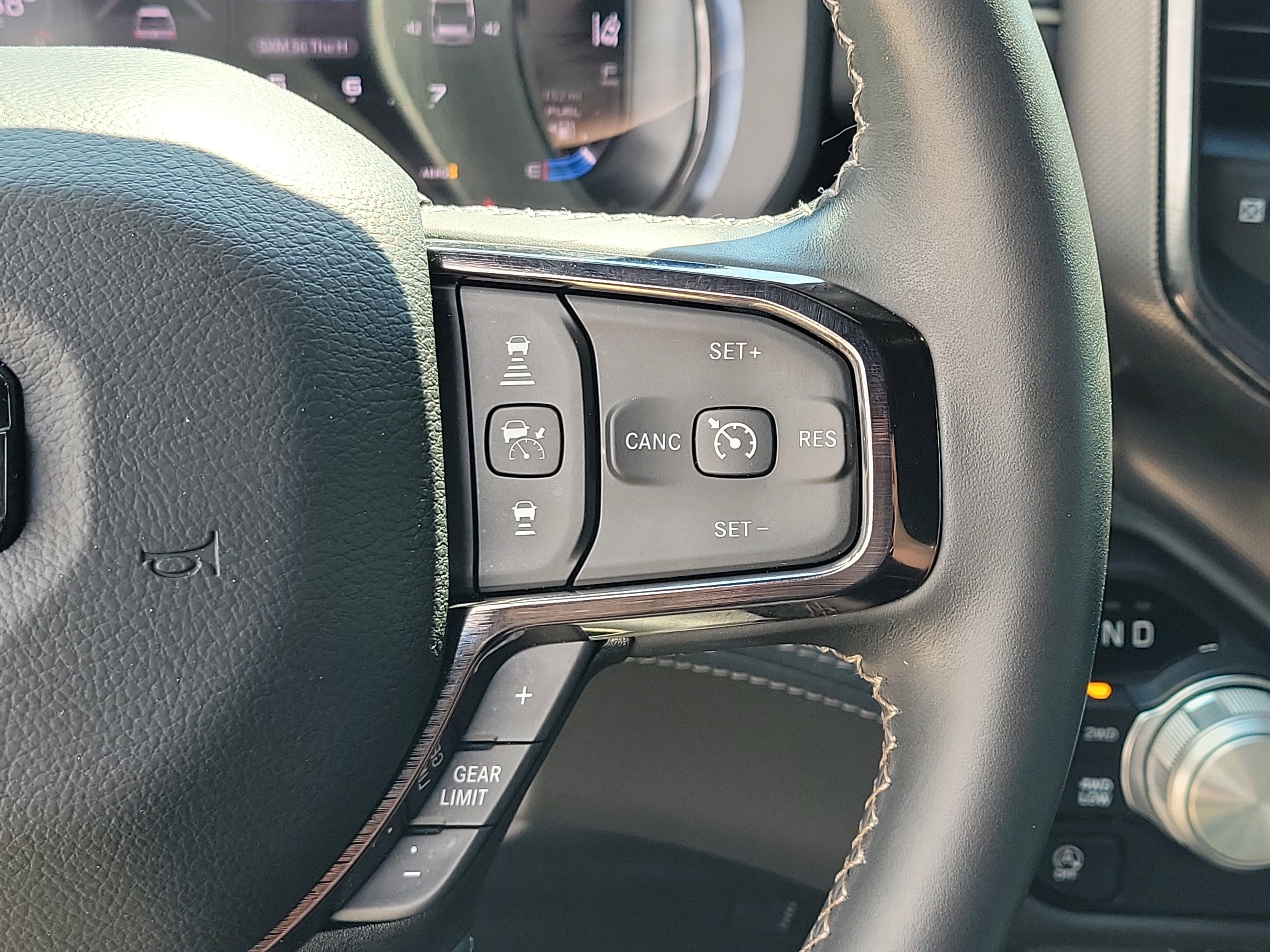 Used 2024 RAM 1500 Limited image 24