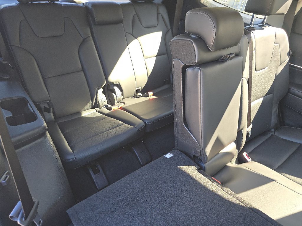 Used 2024 Kia Telluride LX FWD image 19