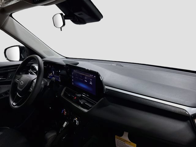 New 2026 Chevrolet TrailBlazer LT w/ Midnight Edition FWD image 24