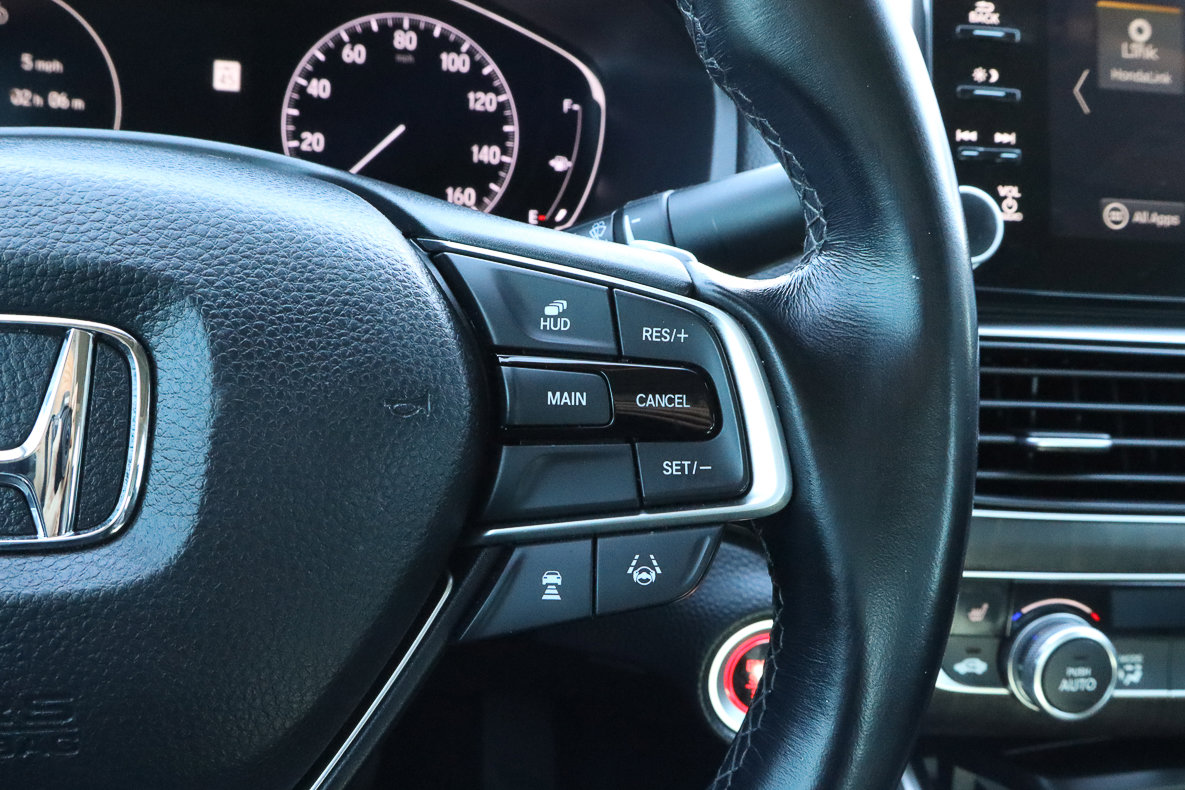 Used 2020 Honda Accord Touring image 33