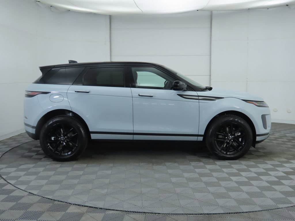 New 2026 Land Rover Range Rover Evoque S image 4