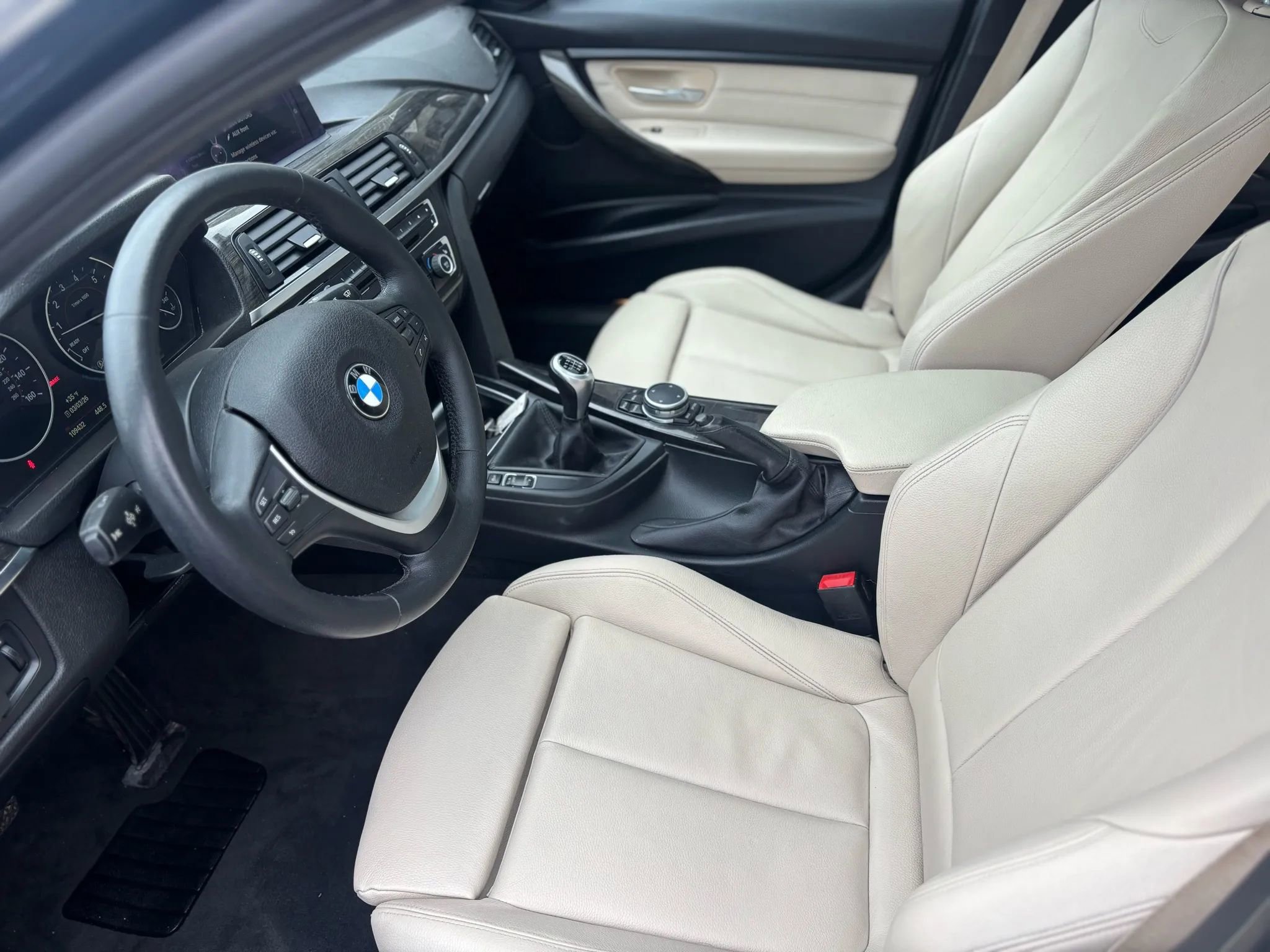 Used 2015 BMW 335i xDrive Sedan image 18