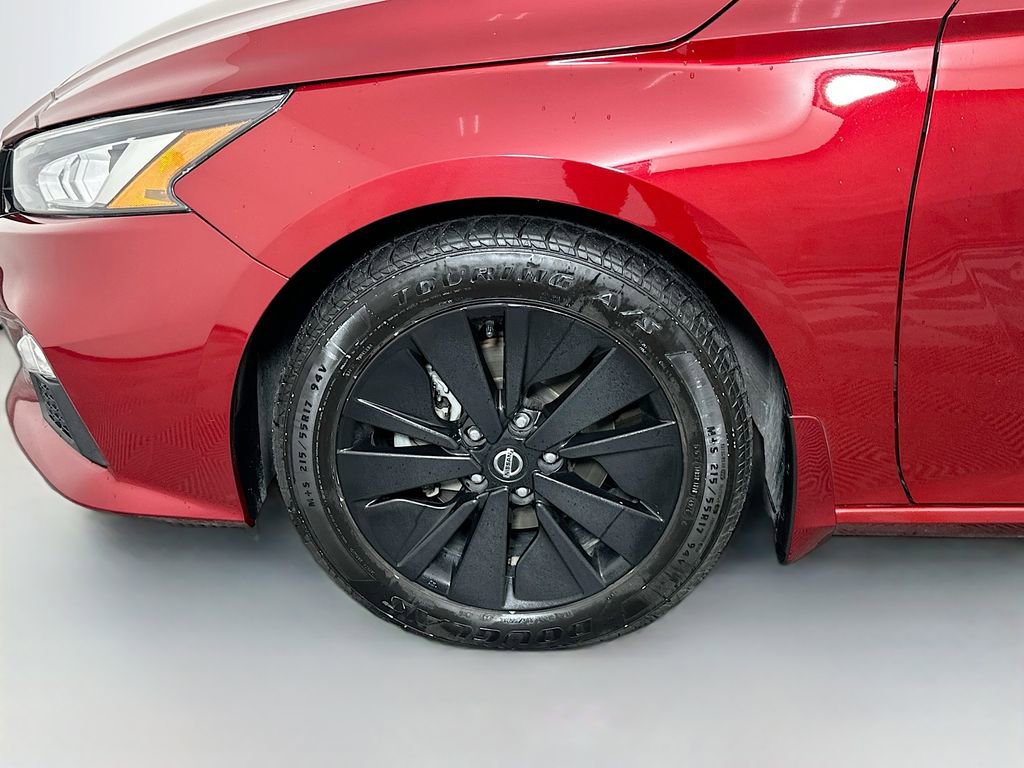Used 2021 Nissan Altima 2.5 SV w/ SV Premium Package image 28